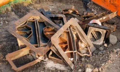 Alcuni rifiuti di cantiere sono classificati come pericolosi e richiedono una gestione speciale